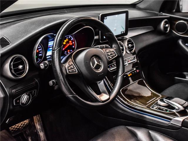 2017 Mercedes-Benz GLC300 Navigation + No accident (Stk: P5790A) in North York, - Image 12 of 29
