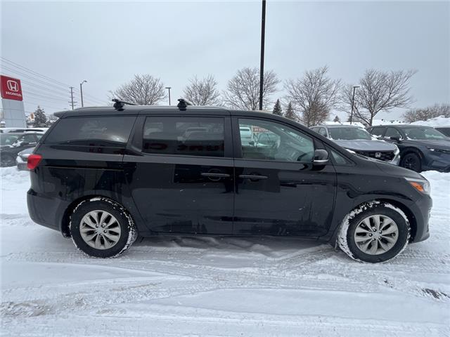 2019 Kia Sedona LX (Stk: 260270A) in Ottawa - Image 8 of 21