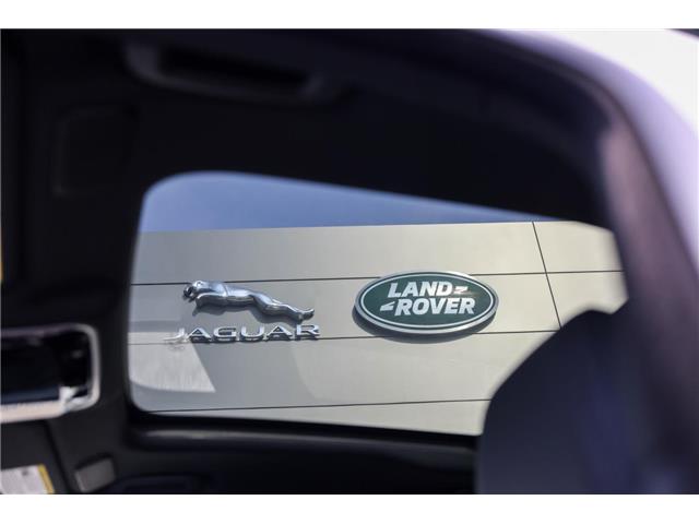 2026 Land Rover Range Rover Velar P250 Dynamic SE (Stk: RV30626-demo) in London - Image 34 of 34