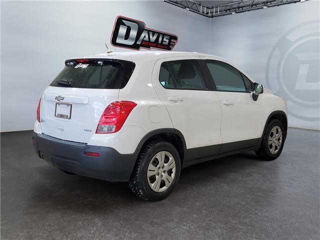 2015 Chevrolet Trax LS (Stk: 351968) in Medicine Hat - Image 5 of 15