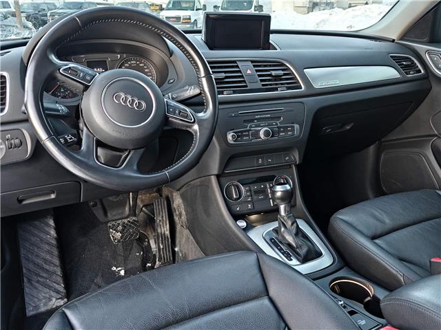 2017 Audi Q3 2.0T Progressiv in Ottawa - Image 2 of 10