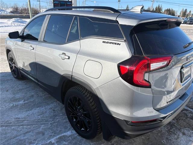 2023 GMC Terrain SLE in Sudbury - Image 2 of 7