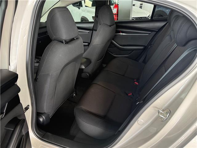 2022 Mazda Mazda3 GS (Stk: 24642) in Pembroke - Image 8 of 19