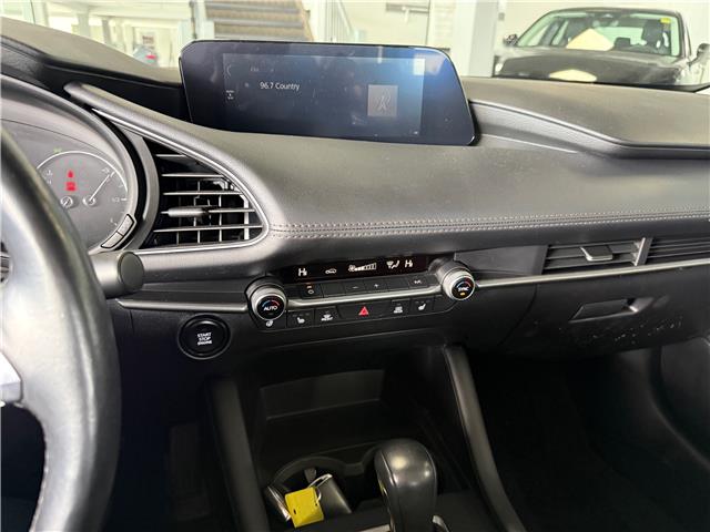 2022 Mazda Mazda3 GS (Stk: 24642) in Pembroke - Image 14 of 19