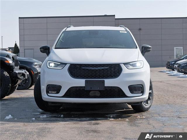 2026 Chrysler Pacifica Select (Stk: T8071) in Hamilton - Image 2 of 27 2026 Chrysler Pacifica Select (Stk: T8071) in Hamilton - Image 2 of 27