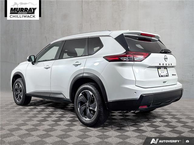 2024 Nissan Rogue SV Moonroof (Stk: P3443) in Chilliwack - Image 4 of 36