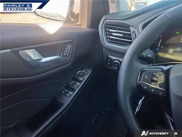 2026 Ford Escape PHEV (Stk: 28103) in Dartmouth - Image 15 of 24