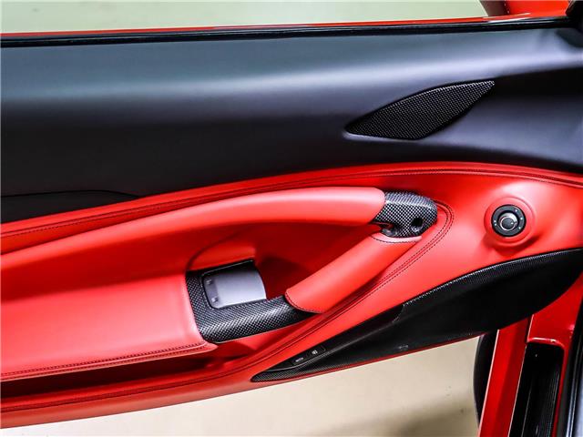 2022 Ferrari F8 Tributo Base (Stk: U5266) in Vaughan - Image 6 of 28