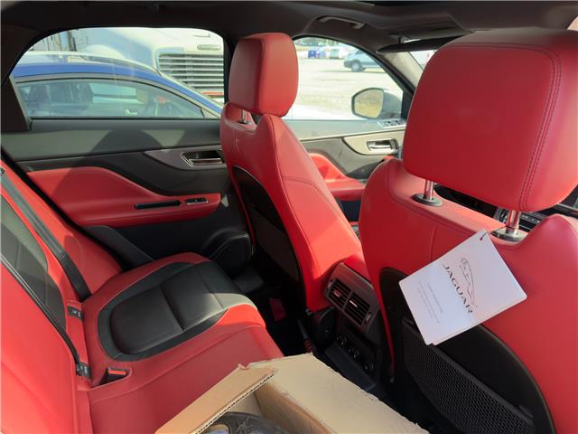 2018 Jaguar F-PACE S (Stk: 6A006XZ) in Oakville - Image 13 of 24