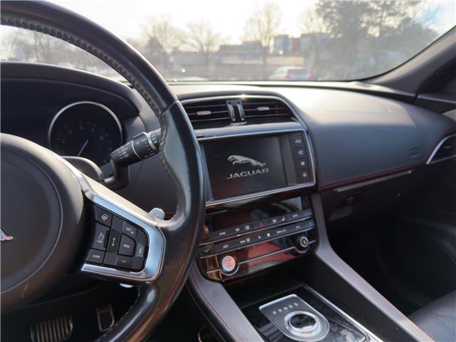 2018 Jaguar F-PACE S (Stk: 6A006XZ) in Oakville - Image 17 of 24