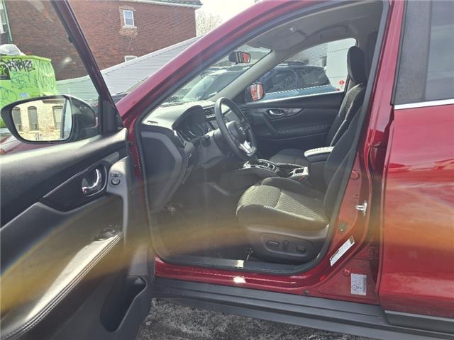 2018 Nissan Rogue S (Stk: HP2187A) in Toronto - Image 8 of 18 2018 Nissan Rogue S (Stk: HP2187A) in Toronto - Image 8 of 18