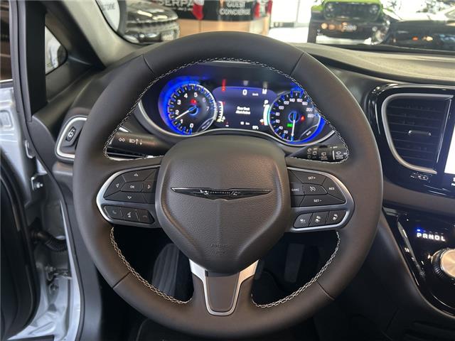 2026 Chrysler Grand Caravan SXT (Stk: 26-0044) in Toronto - Image 10 of 17