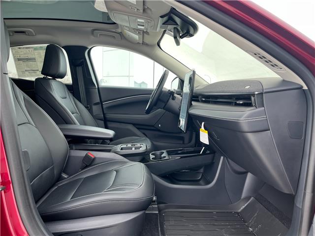 2025 Ford Mustang Mach-E Premium (Stk: S27668) in Hague - Image 11 of 13