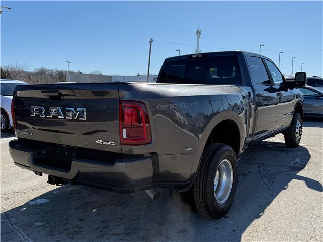 2025 RAM 3500 Laramie (Stk: W9395) in Uxbridge - Image 5 of 7