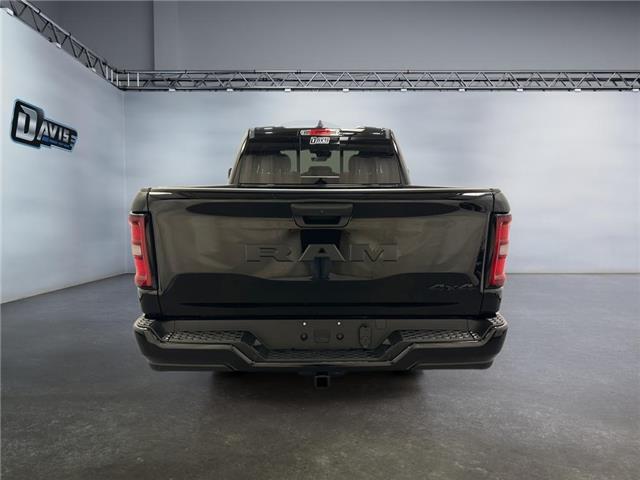 2026 RAM 1500 Tradesman (Stk: 41050) in Lethbridge - Image 4 of 15