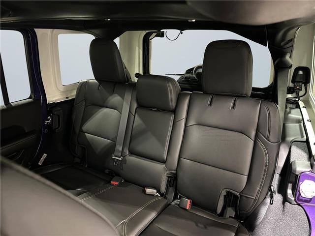 2026 Jeep Wrangler Sahara (Stk: 41030) in Lethbridge - Image 13 of 15