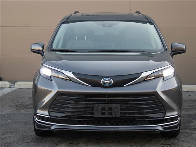 2024 Toyota Sienna XLE 8-Passenger (Stk: PR1435) in Windsor - Image 2 of 28