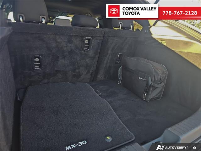 2022 Mazda MX-30 EV  (Stk: ST105091A) in Courtenay - Image 12 of 25