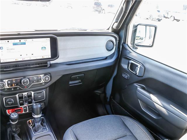 2025 Jeep Wrangler Sport (Stk: 15-26293) in London - Image 7 of 25