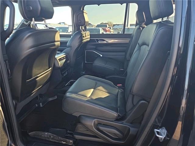 2022 Jeep Wagoneer Series III (Stk: 2026186A) in ARNPRIOR - Image 11 of 23