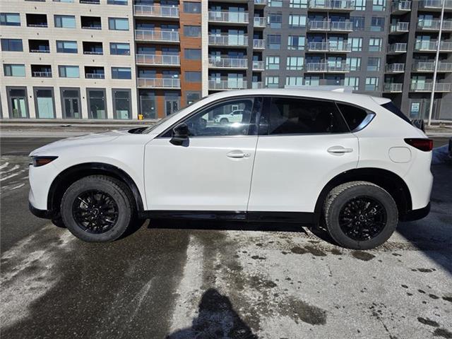 2024 Mazda CX-5 Sport Design (Stk: 31879AM) in Ottawa - Image 3 of 24