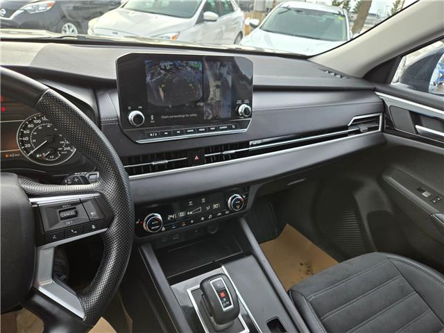 2024 Mitsubishi Outlander LE (Stk: 8989) in Calgary - Image 21 of 25