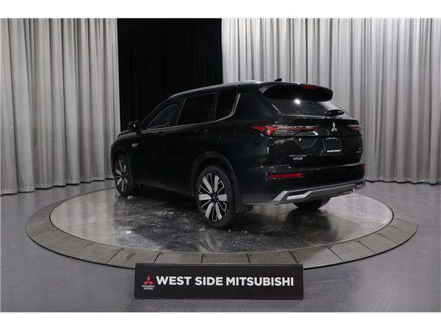 2026 Mitsubishi Outlander Plug-In Hybrid SEL (Stk: P26338) in Edmonton - Image 4 of 32