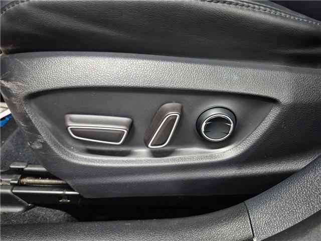 2018 Toyota Prius Prime Upgrade (Stk: 10U6453) in Markham - Image 12 of 32