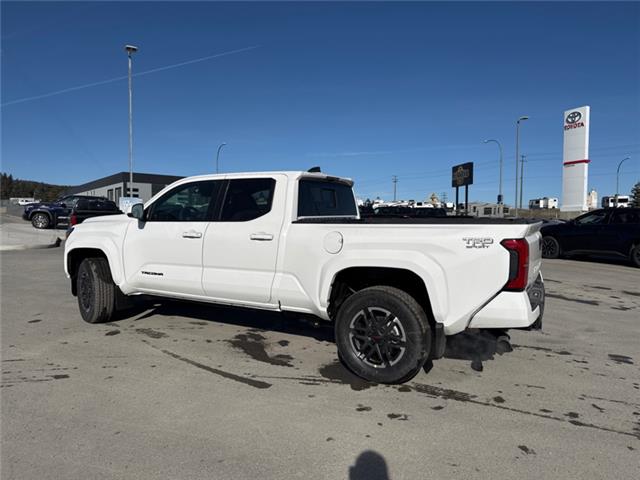 2026 Toyota Tacoma Base (Stk: T114238) in Cranbrook - Image 3 of 19