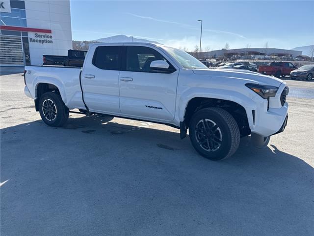 2026 Toyota Tacoma Base (Stk: T114238) in Cranbrook - Image 7 of 19