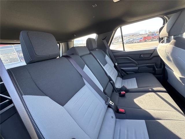 2026 Toyota 4Runner Base (Stk: 5095536) in Cranbrook - Image 12 of 22
