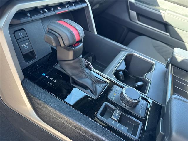 2026 Toyota Tundra SR5 (Stk: X053622) in Cranbrook - Image 17 of 19