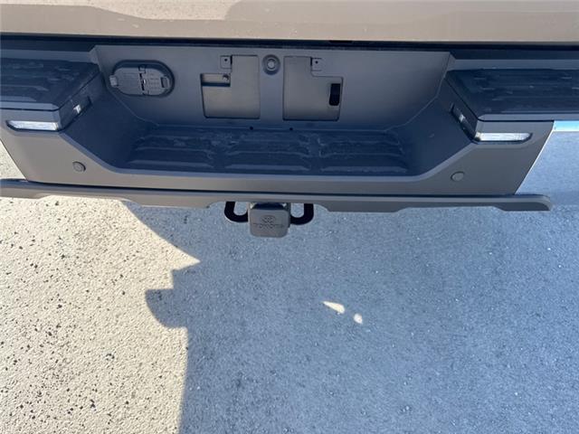 2026 Toyota Tundra SR5 (Stk: X054611) in Cranbrook - Image 6 of 19
