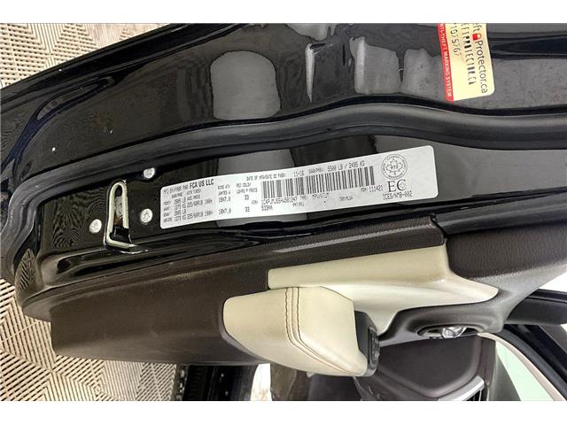 2017 Jeep Cherokee Overland (Stk: X3644A) in London - Image 35 of 35