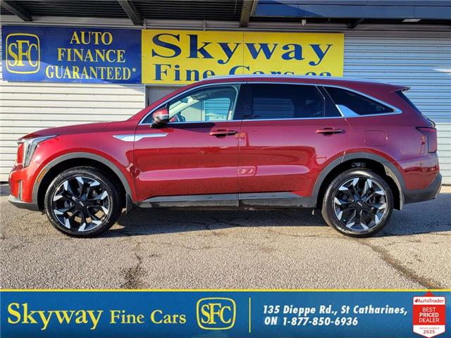 2025 Kia Sorento EX AWD (Stk: Z3608A) in St. Catharines - Image 1 of 33