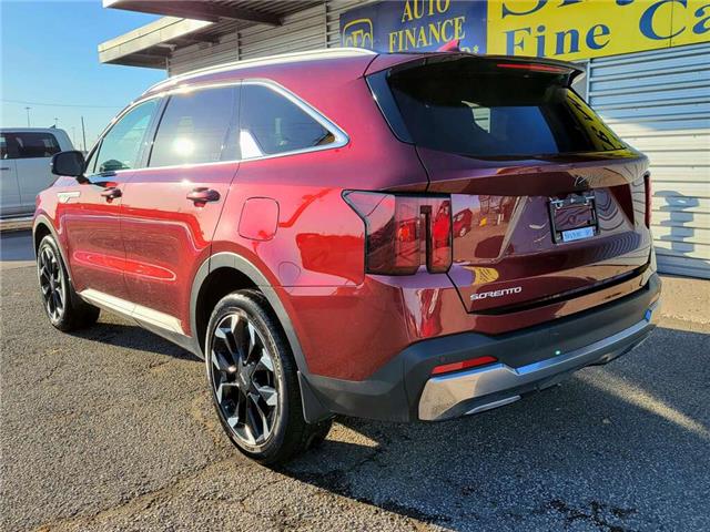 2025 Kia Sorento EX AWD (Stk: Z3608A) in St. Catharines - Image 4 of 33