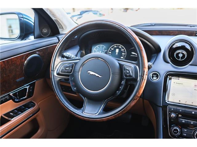 2019 Jaguar XJ (Stk: PJ18464) in London - Image 38 of 41 2019 Jaguar XJ (Stk: PJ18464) in London - Image 38 of 41