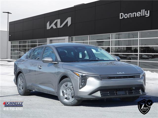 2025 Kia K4 LX (Stk: KZ536DT) in Kanata - Image 1 of 24