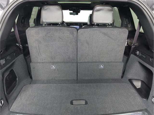 2026 Jeep Grand Cherokee L Base (Stk: 26J074) in Calgary - Image 8 of 20