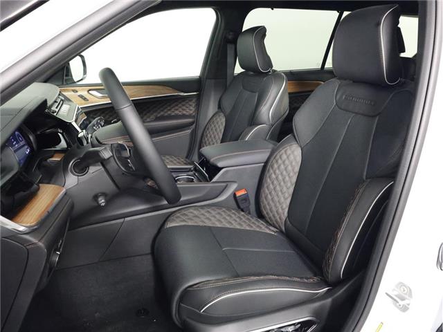 2026 Jeep Grand Cherokee L Base (Stk: 26J074) in Calgary - Image 13 of 20