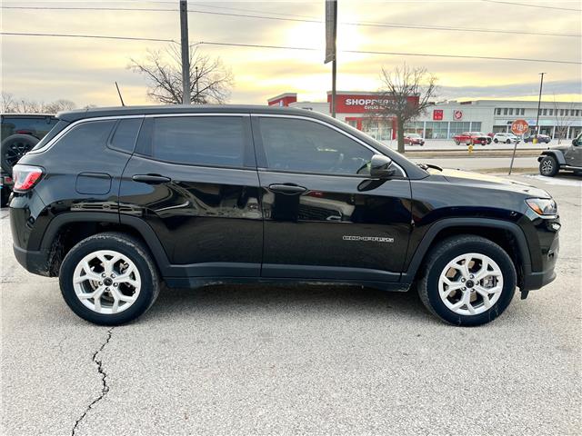 2025 Jeep Compass Sport (Stk: 26-233A) in Sarnia - Image 5 of 21