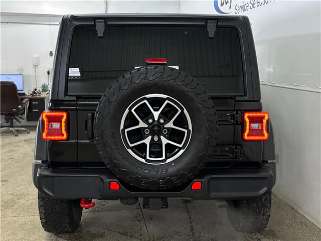 2024 Jeep Wrangler Rubicon (Stk: 43552J) in Belleville - Image 6 of 27
