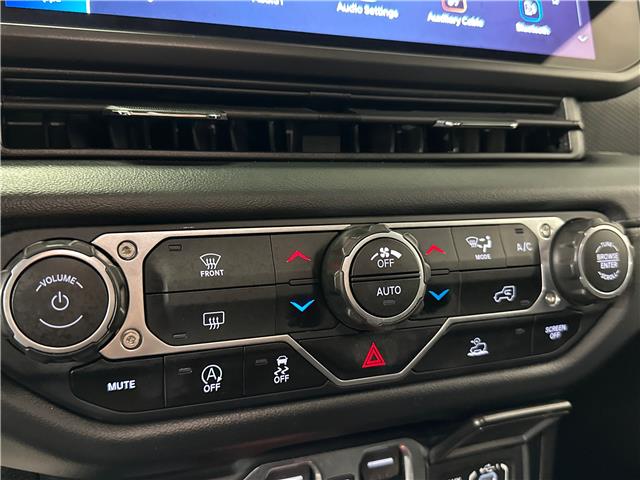 2024 Jeep Wrangler Rubicon (Stk: 43552J) in Belleville - Image 18 of 27