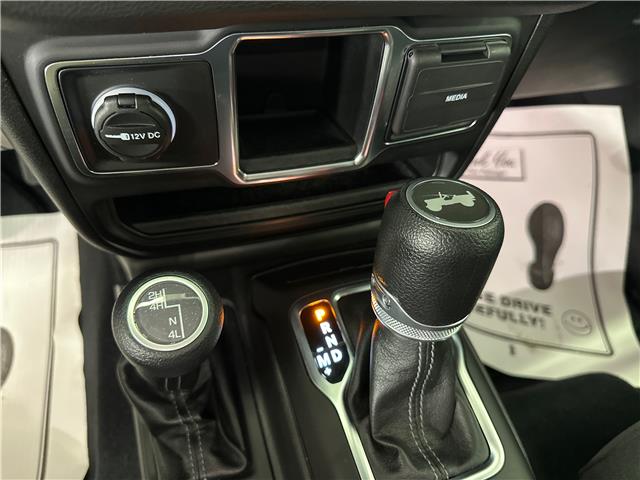 2024 Jeep Wrangler Sport (Stk: 43556J) in Belleville - Image 13 of 21
