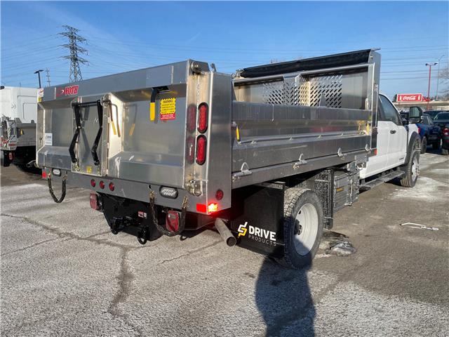 2026 Ford F-550 Chassis  (Stk: 2601580) in Ottawa - Image 4 of 20