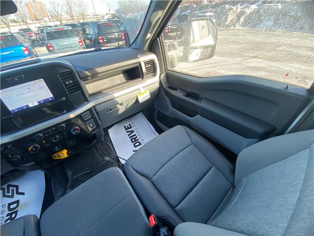 2026 Ford F-550 Chassis  (Stk: 2601580) in Ottawa - Image 16 of 20