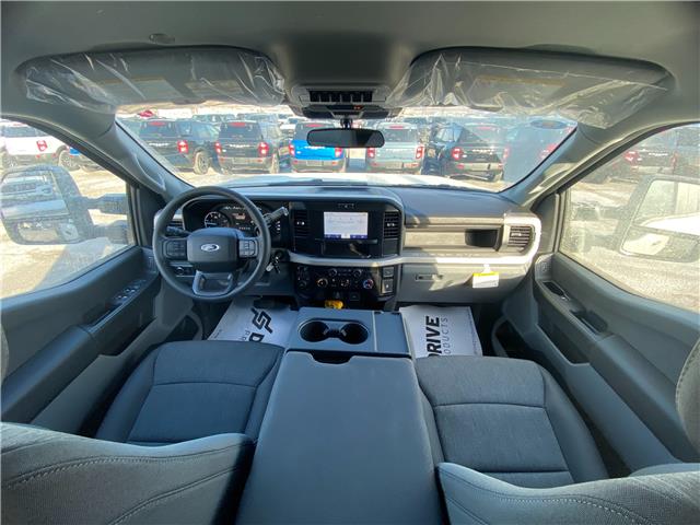 2026 Ford F-550 Chassis  (Stk: 2601580) in Ottawa - Image 19 of 20