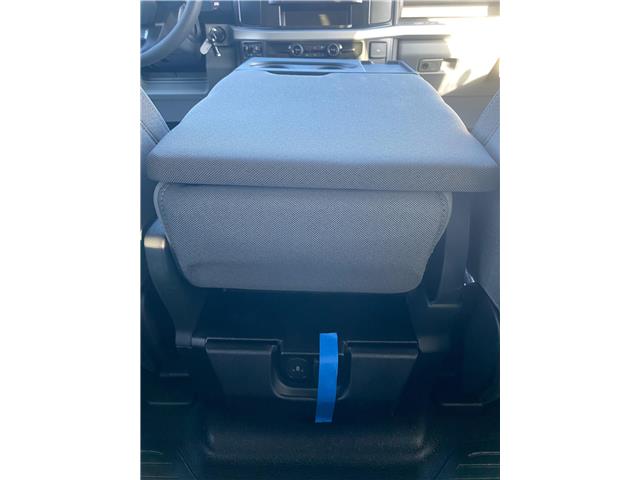 2026 Ford F-550 Chassis  (Stk: 2601580) in Ottawa - Image 20 of 20