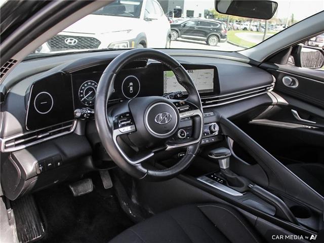 2022 Hyundai Elantra Preferred w/Sun & Tech Pkg (Stk: 103511) in London - Image 12 of 23