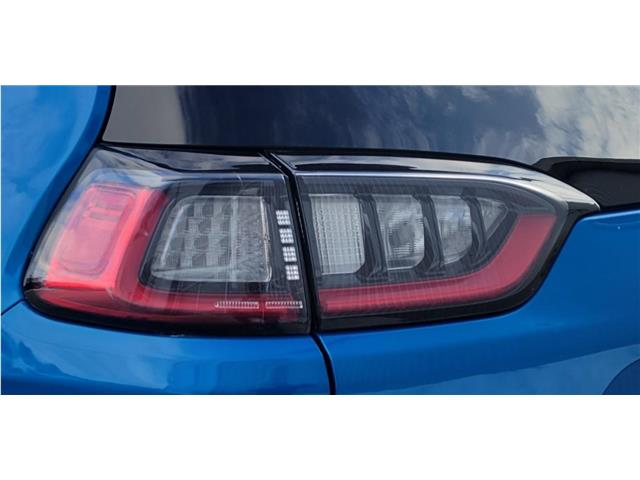 2021 Jeep Cherokee Trailhawk (Stk: 69658AA) in Sudbury - Image 11 of 20